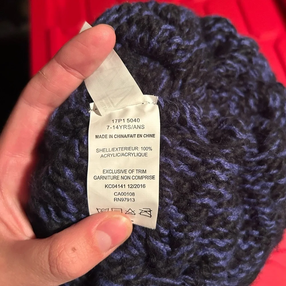 Chunky Cable Knit Blue and Black Pom-Pom Hat